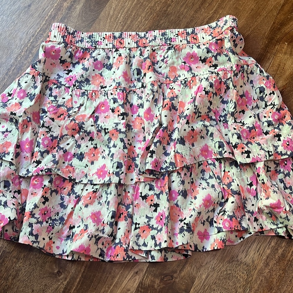 Universal Thread Set, Top + Skirt - Picture 5 of 6
